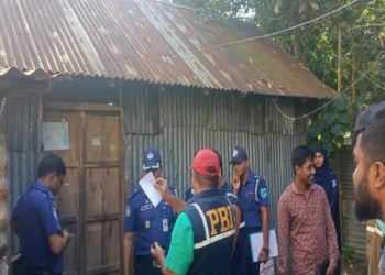 নিজ বাড়িতে প্রবাসীর স্ত্রী ও ২ মেয়ের রহস্যজনক মৃত্যু