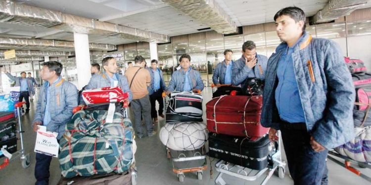 ইতালিতে প্রবাসীদের জন্য দুঃসংবাদ