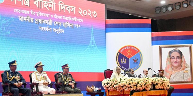 মানুষ পুড়িয়ে কিছু অর্জন করা যায় না: প্রধানমন্ত্রী