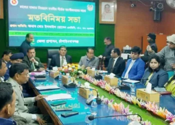 চালের দাম না কমালে বিনা শুল্কে আমদানি, মজুতদারদের খাদ্য সচিবের হুমকি