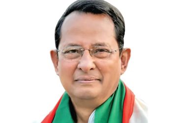 নৌকা নিয়েও ডুবলেন ইনু