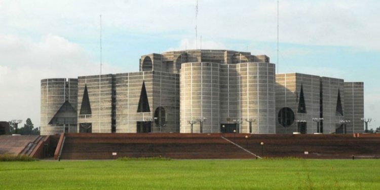 সংসদে নির্বাচিত নারী সদস্য কমেছে