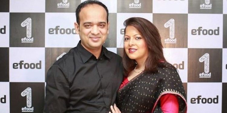 ইভ্যালির রাসেল দম্পতির বিরুদ্ধে গ্রেপ্তারি পরোয়ানা