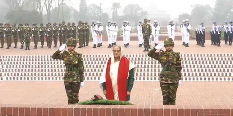 জাতীয় স্মৃতিসৌধে নতুন মন্ত্রিসভার শ্রদ্ধা