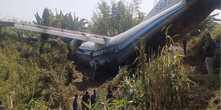 ভারতে মিয়ানমারের সামরিক বিমান বিধ্বস্ত