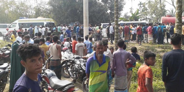 ময়মনসিংহে বাস-অটোরিকশার সংঘর্ষে নিহত ৭