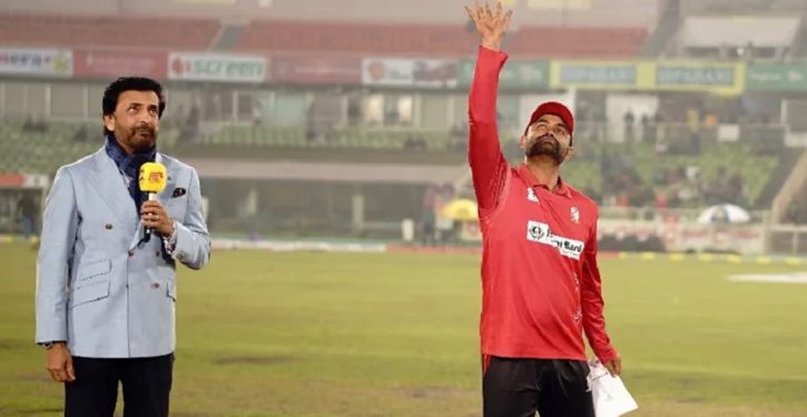 টস জিতে ফিল্ডিংয়ে তামিমের বরিশাল