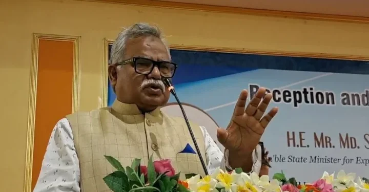 প্রবাসীদের কথা বলার প্ল্যাটফর্মের জন্য প্রতিমন্ত্রীর তাগাদা