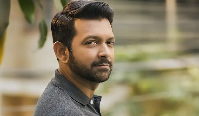 গান শোনাতে সিডনি যাচ্ছেন তাহসান
