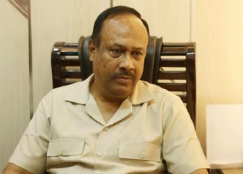 স্পিকারকে দেখে বসন্ত ঋতুর কথা মনে পড়ল চুন্নুর