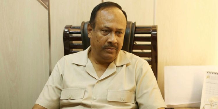 স্পিকারকে দেখে বসন্ত ঋতুর কথা মনে পড়ল চুন্নুর