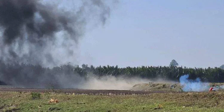 ফের গুলি-মর্টারের শব্দে তুমব্রু ও টেকনাফ সীমান্তে আতঙ্ক