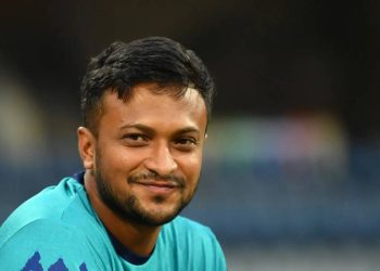 বিপিএলের মাঝেই দলবদল করলেন সাকিব