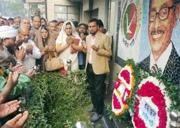 জাপার কার্যালয় ‘দখল’ রওশনপন্থীদের
