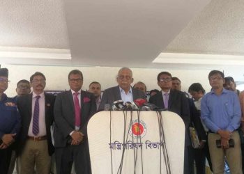 দ্রব্যমূল্য নিয়ন্ত্রণ বড় চ্যালেঞ্জ: স্বরাষ্ট্রমন্ত্রী