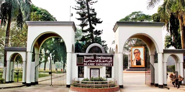‘১০ লাখ টাকা নেন মিষ্টি খেতে, কাউরে বলব না’