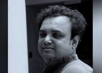 ব্যক্তিগত লোভের আগুনে পুড়েছে বেইলি রোড