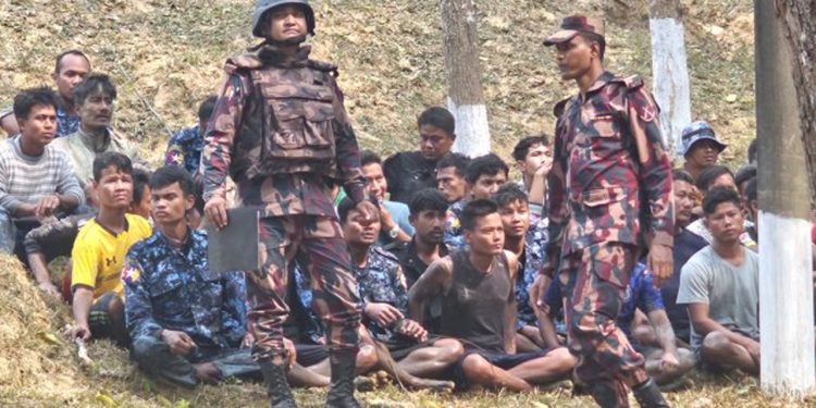 আবারও বিজিপির ২৯ সদস্য আশ্রয় নিলেন বাংলাদেশে