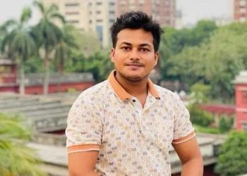 বাড়ি থেকে ডেকে নিয়ে ছাত্রলীগ নেতাকে কুপিয়ে হত্যা