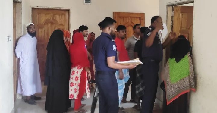 ‘মা আমার পাশে রোকেয়ার কবর দিও’