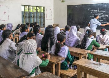 শিক্ষাপ্রতিষ্ঠান খুলছে আজ