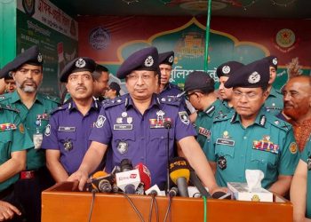 আতঙ্কিত হবেন না, শিগগিরই ভালো খবর আসবে: আইজিপি