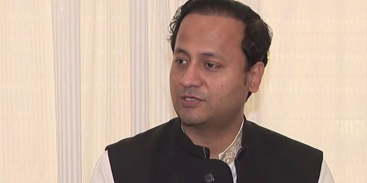 হাইকোর্টের আদেশে ক্ষুব্ধ শিক্ষামন্ত্রী, যাবেন আপিল বিভাগে
