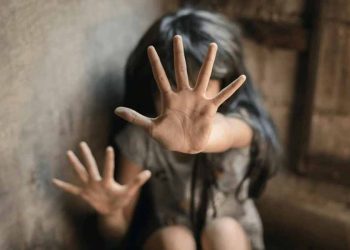 স্ত্রীর গোপনাঙ্গে তালা লাগালেন যুবক, অতঃপর…