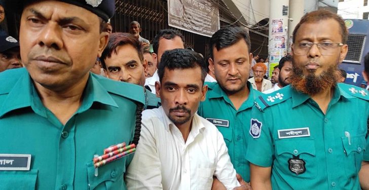 মানবপাচার মামলায় আরও ৪ দিনের রিমান্ডে মিল্টন সমাদ্দার