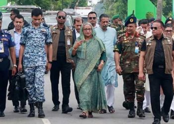 টুঙ্গিপাড়ায় পৌঁছেছেন প্রধানমন্ত্রী