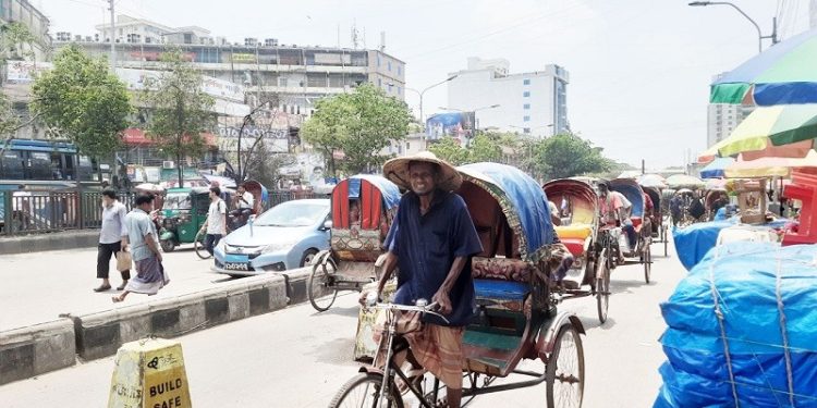 বৃষ্টি নামবে কবে, জানাল আবহাওয়া অফিস