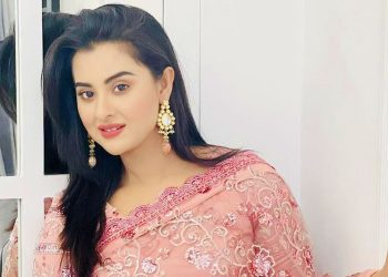 অতিষ্ঠ হয়ে থানায় জিডি করলেন বুবলী