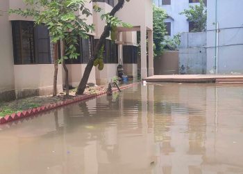 বন্যার পানিতে ডুবেছে সিলেট নগরী