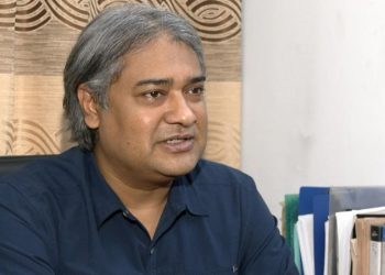 বিভিন্ন দেশে প্রবাসীদের গ্রেফতারে উদ্বিগ্ন প্রধানমন্ত্রী
