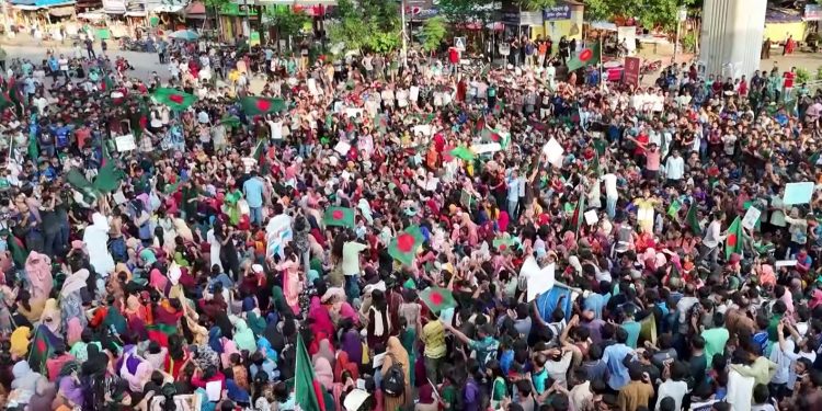 বাংলা ব্লকেড থেকে সরে নতুন কর্মসূচি কোটাবিরোধীদের