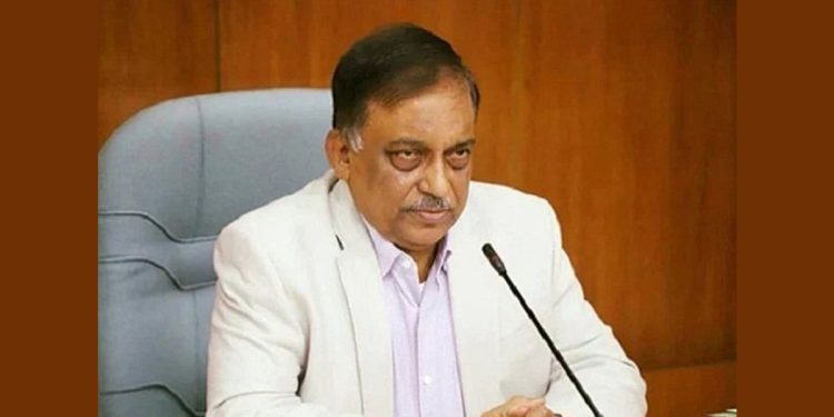 সাবেক মন্ত্রী আসাদুজ্জামানসহ ৬ কর্মকর্তার বিরুদ্ধে অনুসন্ধান শুরু