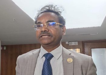 ওএসডির পর এবার অবসরে পাঠানো হলো সিনিয়র সচিব সালেহীনকে