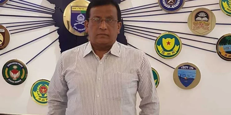 অবসরের আবেদনে ‘আওয়ামী লীগ সরকারের মন্ত্রীদের অবৈধ আদেশ পালন করতে হয়েছে’ লিখলেন অতিরিক্ত ডিআইজি