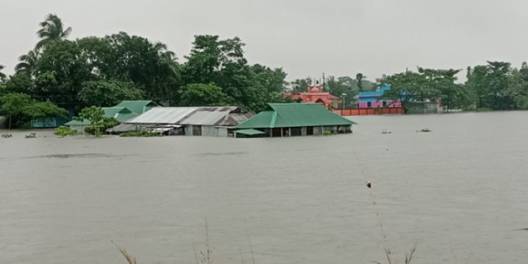 ৪৮ থেকে ৭২ ঘণ্টার মধ্যে বন্যা পরিস্থিতির উন্নতি হবে