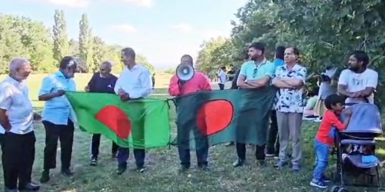 বাংলাদেশে কোটা আন্দোলনে আহত ও নিহতদের জন্য অস্ট্রিয়ার ভিয়েনায় দোয়া অনুষ্ঠিত