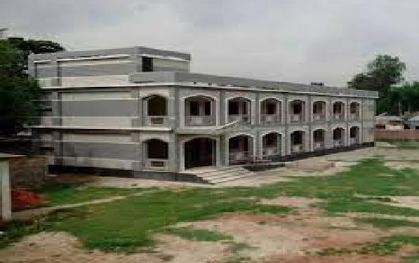 কলেজের জমি স্ত্রীর নামে দলিল করার অভিযোগ