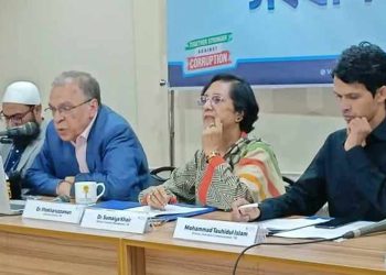 দলীয়প্রধানকে প্রধানমন্ত্রী না করার প্রস্তাব টিআইবির