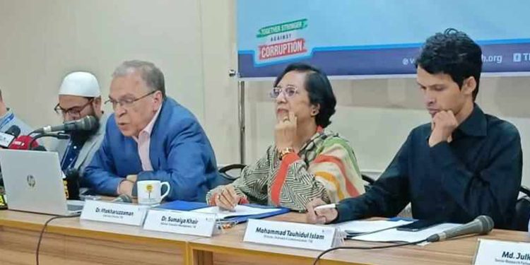 দলীয়প্রধানকে প্রধানমন্ত্রী না করার প্রস্তাব টিআইবির