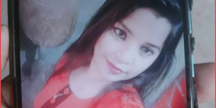 ‘পেটে সন্তান আছে বলার পরও চালানো হয় ছুরি’