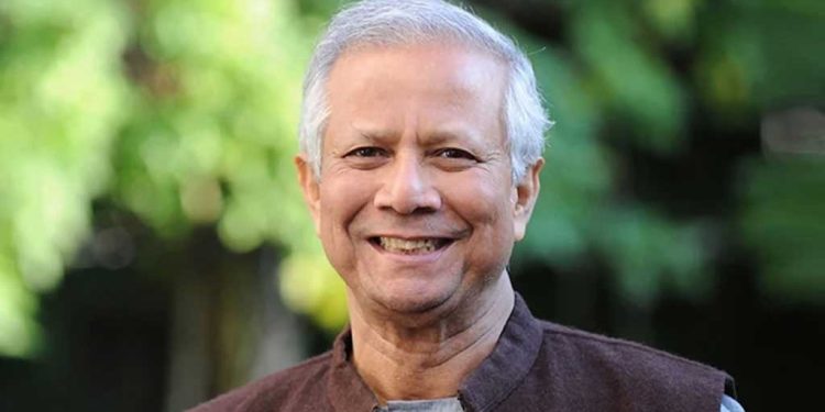 দেশে পৌঁছেছেন ড. ইউনূস