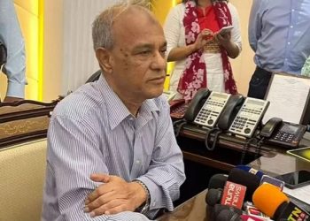 পরিচয় না দিয়ে কাউকে গ্রেপ্তার করা যাবে না : স্বরাষ্ট্র উপদেষ্টা
