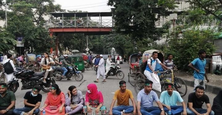 সুস্পষ্ট আশ্বাস না আসা পর্যন্ত শাহবাগে অবস্থানের ঘোষণা শিক্ষার্থীদের