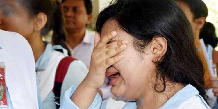 এবার ৬৫ কলেজ থেকে পাস করেনি কেউ