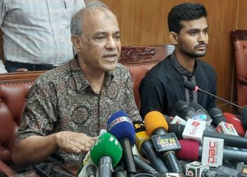 যোগদান না করা পুলিশ সদস্যদের বিরুদ্ধে ব্যবস্থা: স্বরাষ্ট্র উপদেষ্টা