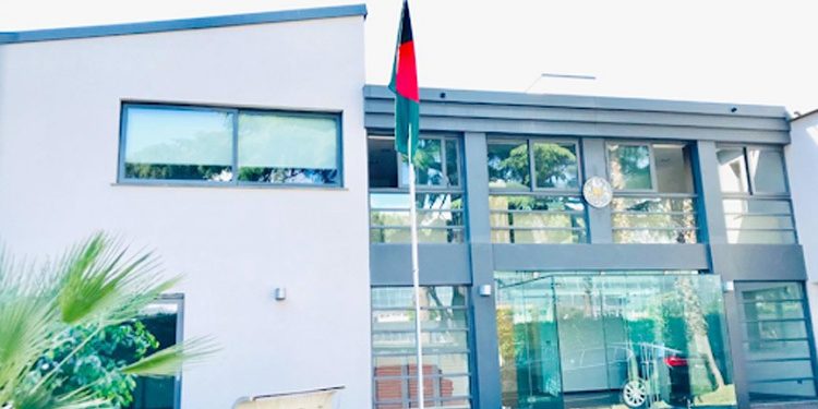 কর্মভিসার পাসপোর্ট ফেরত দে‌বে ইতা‌লি দূতাবাস